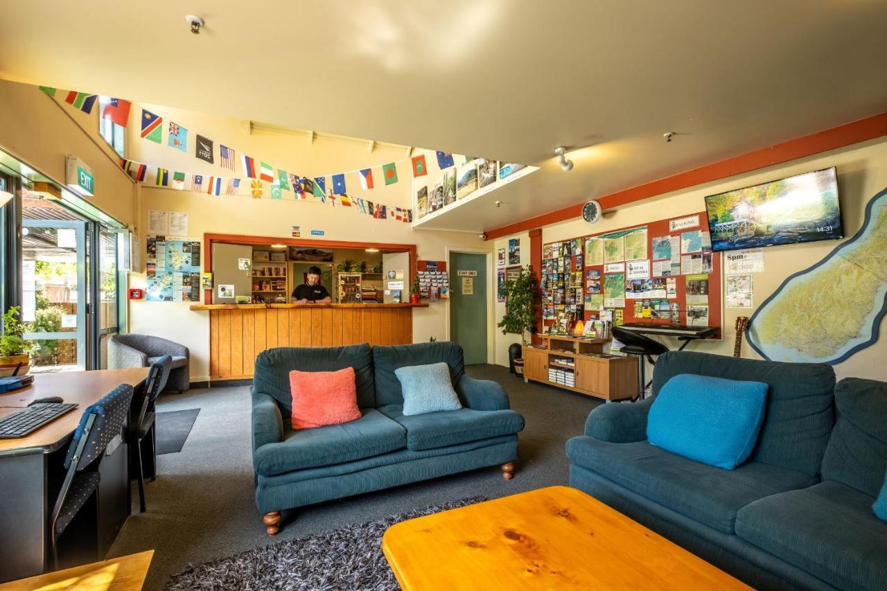 Kakapo Lodge Hanmer Springs Exterior photo