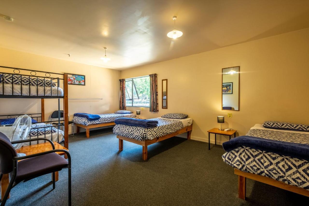 Kakapo Lodge Hanmer Springs Exterior photo